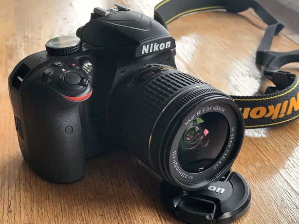 Nikon D3400 24MP com 18-55mm e cerca de 1300 disparos