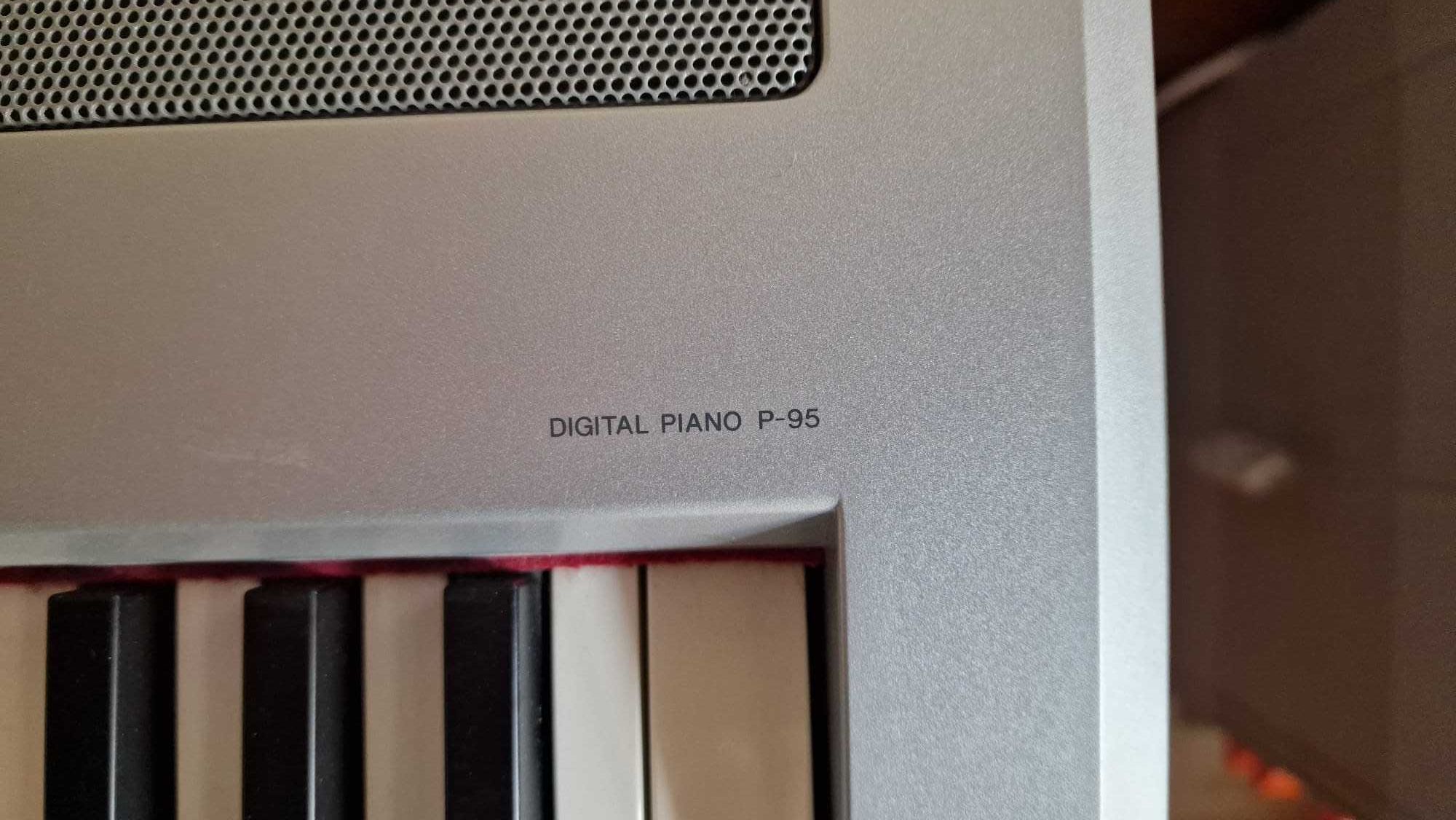 Digital piano Yamaha P95