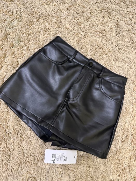 Юбка-шорты еко кожа