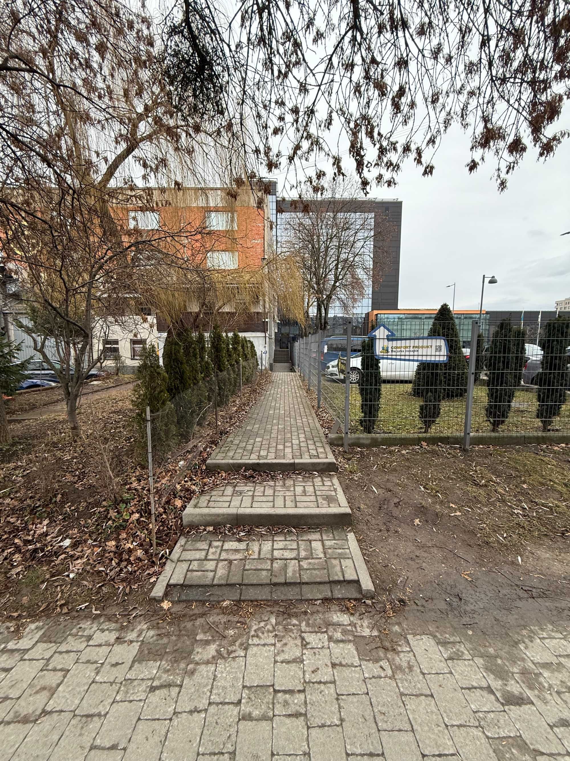 Оренда приміщення вільного призначення, вул. Садова, Залізничний район
