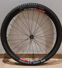 Koło przednie MTB 29 dt swiss XM421 piasta 240s oś 15x100 Rocket Ron