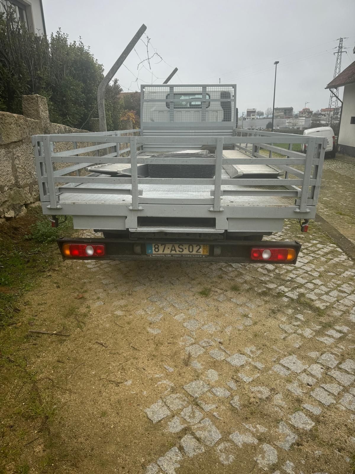 Mitsubishi canter fuso 3C13 ligeira