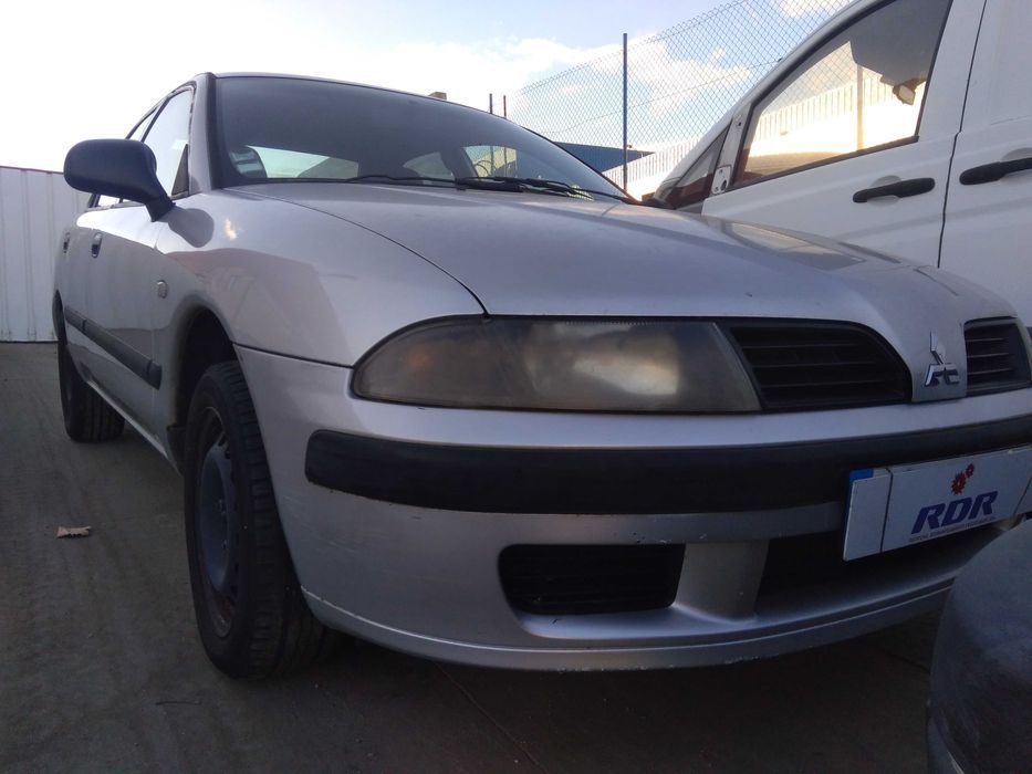 Mitsubishi carisma