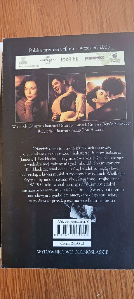 Sfilmowane Powieŝci.  Człowiek Ringu.  Zniewolony.  Zimna Góra. Świetn