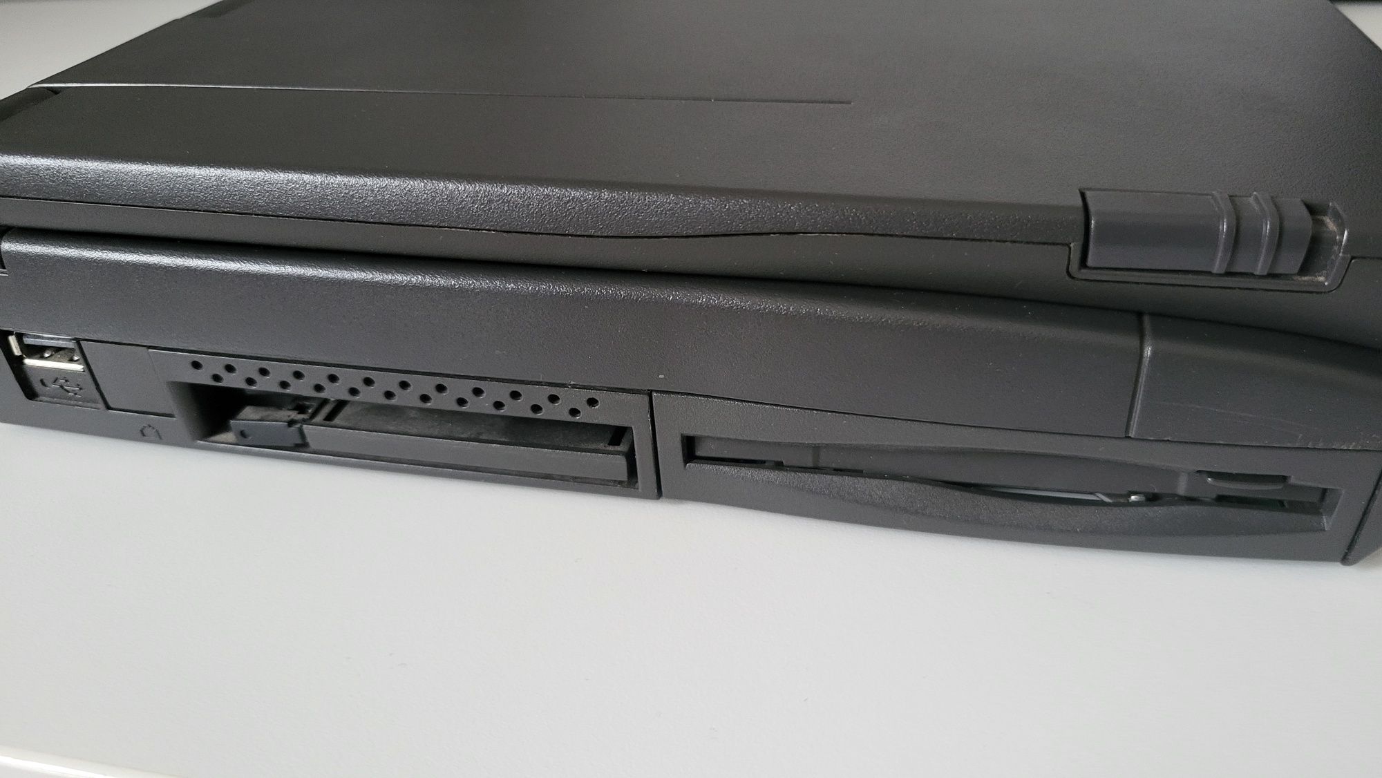 Compaq armada 1573d sprawny, retro netbook