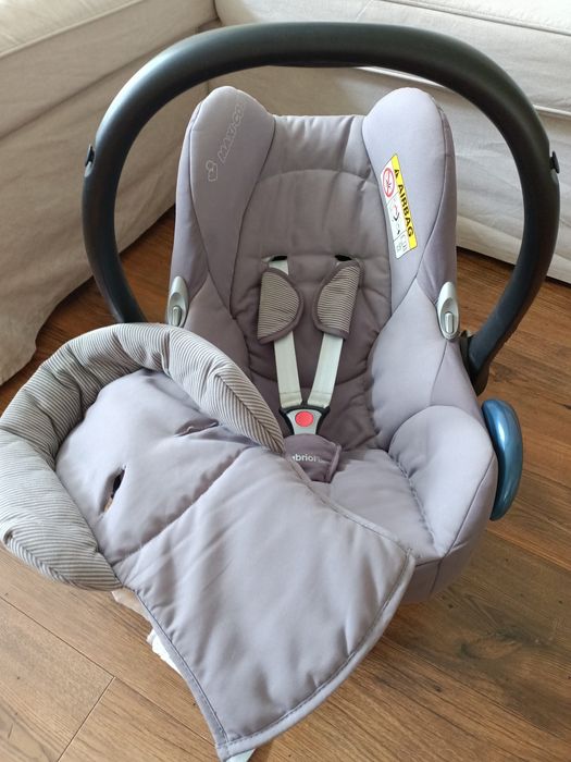 Fotelik samochodowy Maxi Cosi Cabrio Fix