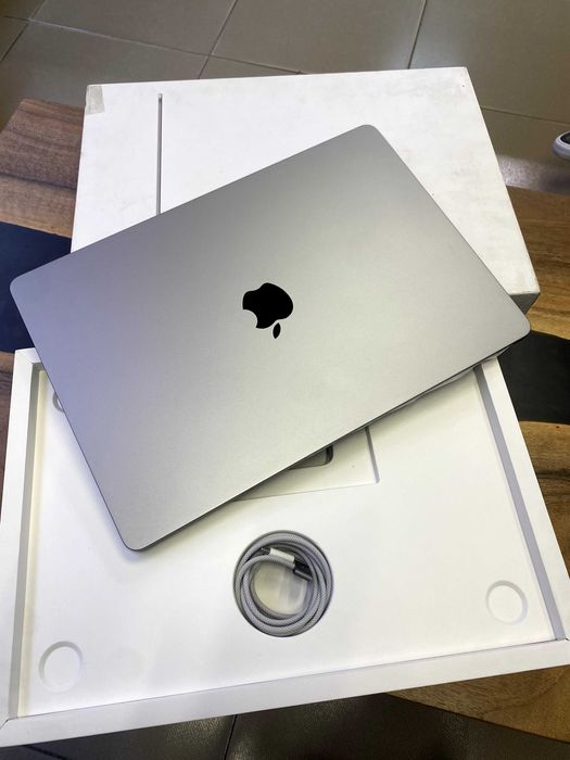 Ноутбук Apple MacBook Air 15" M2 8/512GB  Space Gray (MQKQ3) 2023