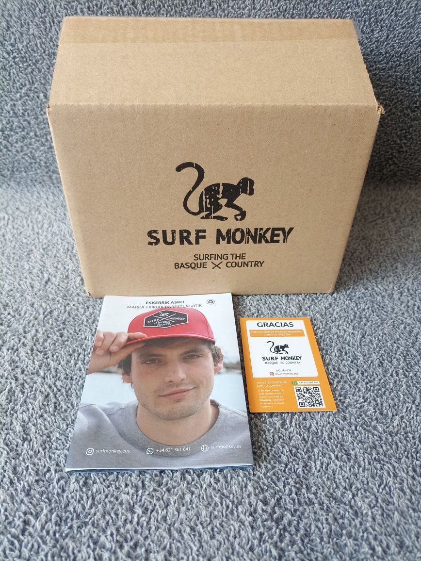 Surf Monkey - trucker cap