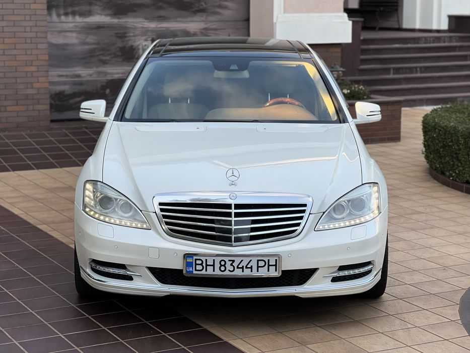 Mercedes-Benz S350 w221
