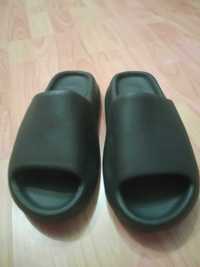 Yezzy slide onyx