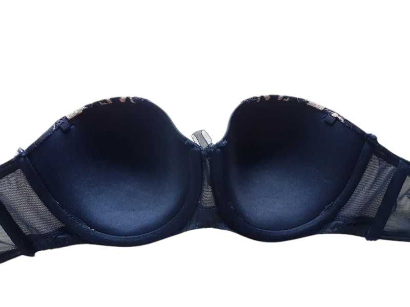 Stanik biustonosz 70C Triumph koronka bielizna damska