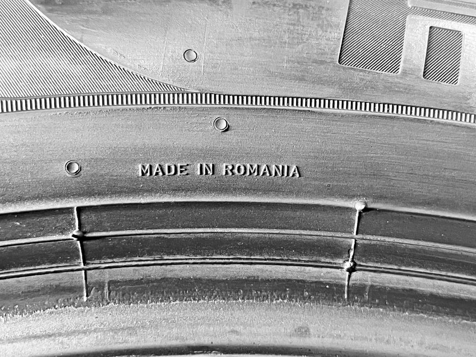 Шини Б/в 235.45.20 пара Pirelli