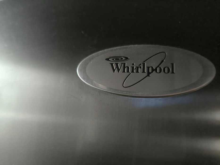 Холодильник Whirlpool