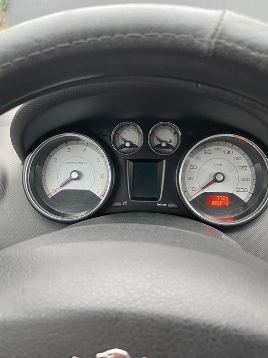 Пежо 308, кробка автомат.