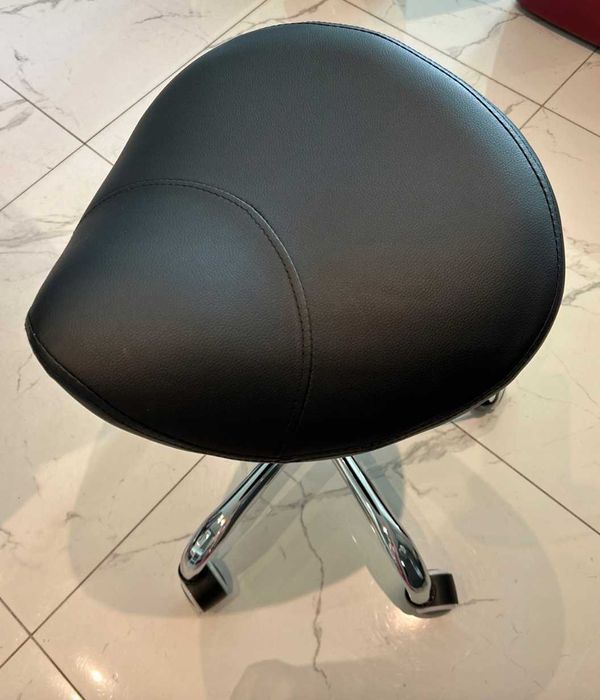 Mocny Stołek Krzesło Taboret Obrotowy Na Kółkach Kosmetyczny Fryzjer