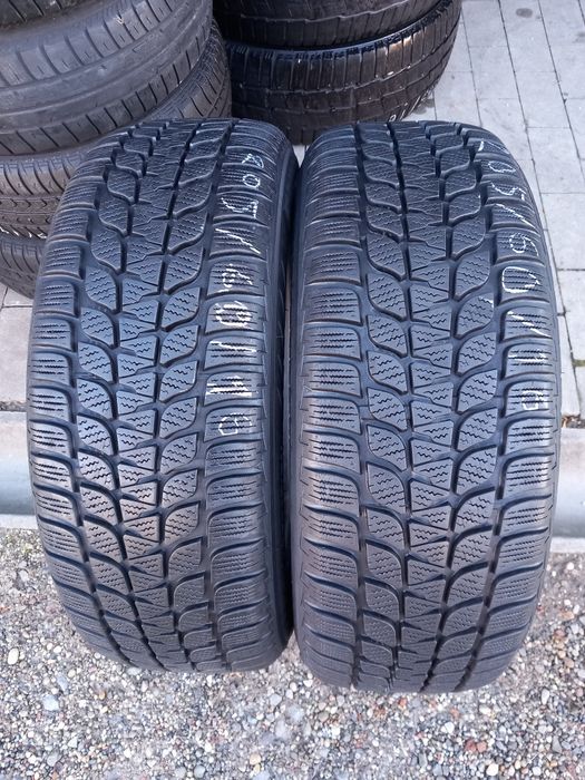 2x Opony Używane Zimowe 205/60R16 Bridgestone