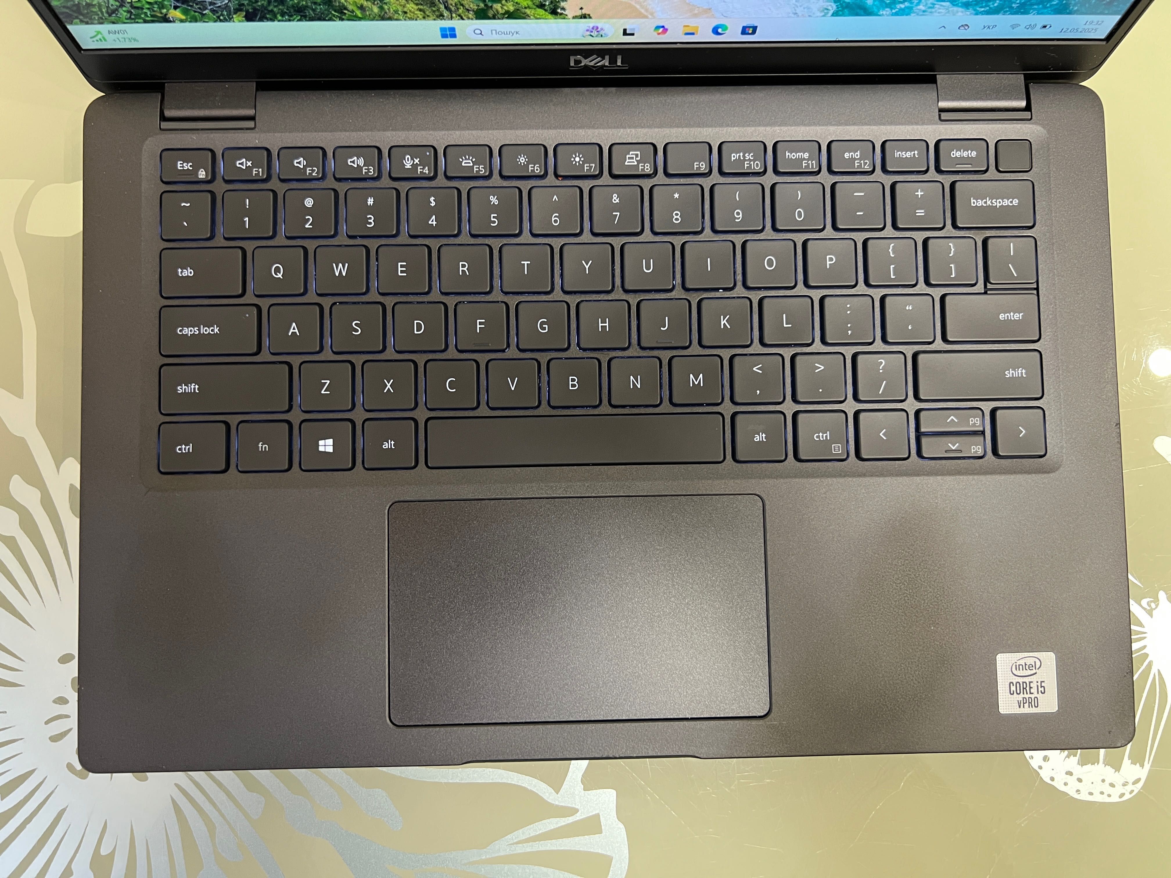 Dell 7410/i5 10310u /14" FullHD IPS/RAM 8gb/SSD 256gb NVMe