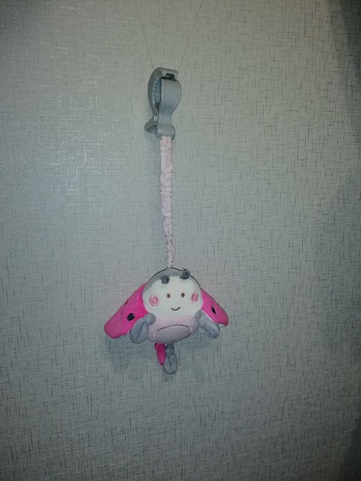 Іграшка на коляску, жучок tigres