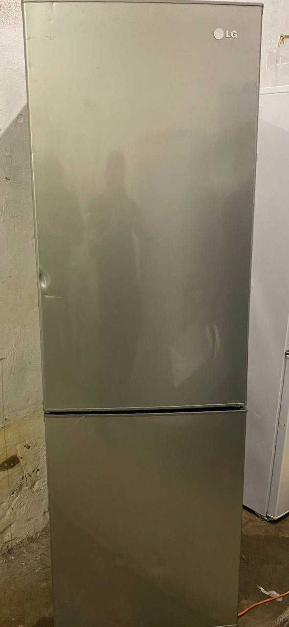 Холодильник двокамерний LG GC-B399BLCW ( 189 см) з Європи