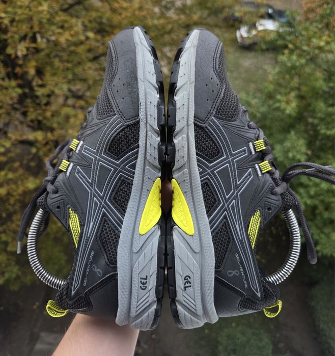 39.5р Asics Gel Venture 8 жіночі кросівки