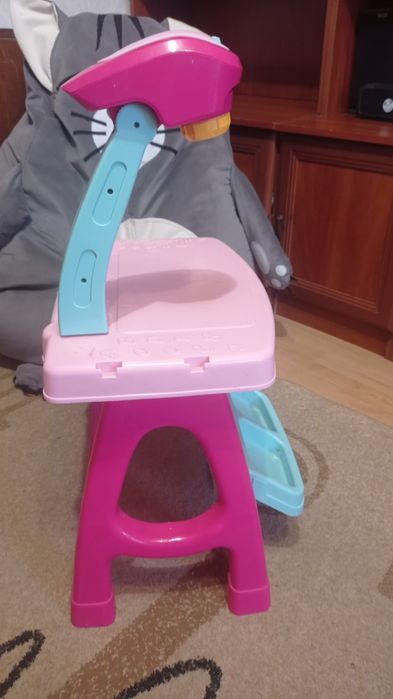 Столик для рисования-200 грн.