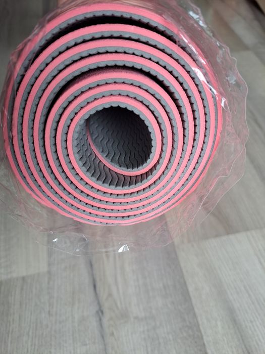 Nowa mata do jogi, do pilatesu, do ćwiczeń