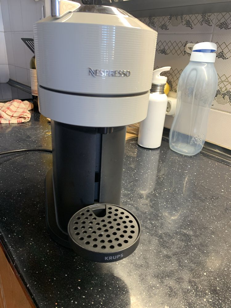 Maquina de café Nespresso Krups