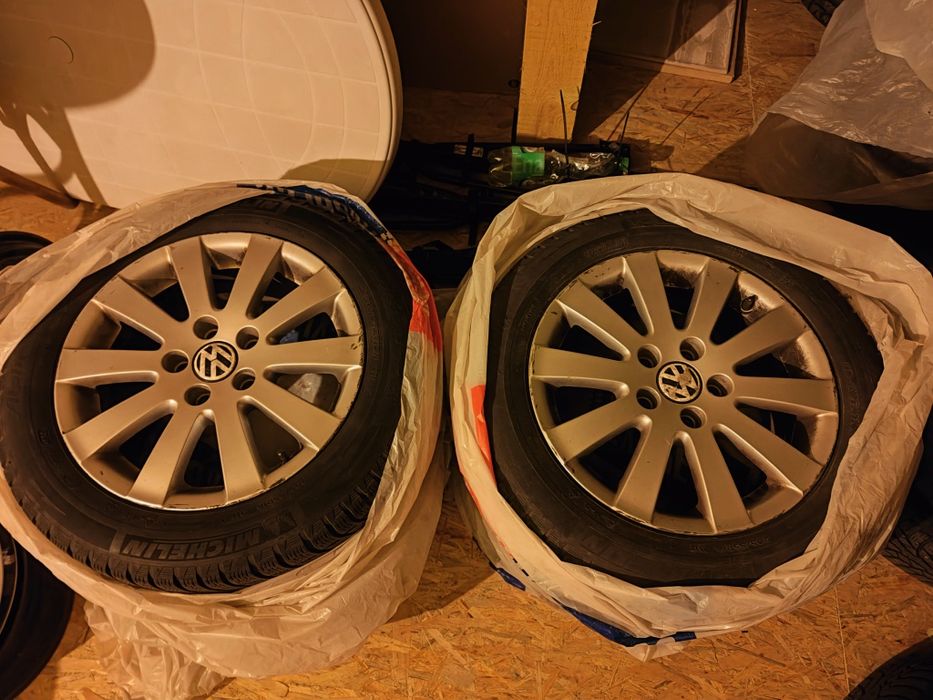5x112 Oryginalne koła VW na ALU z Passata B6 zima