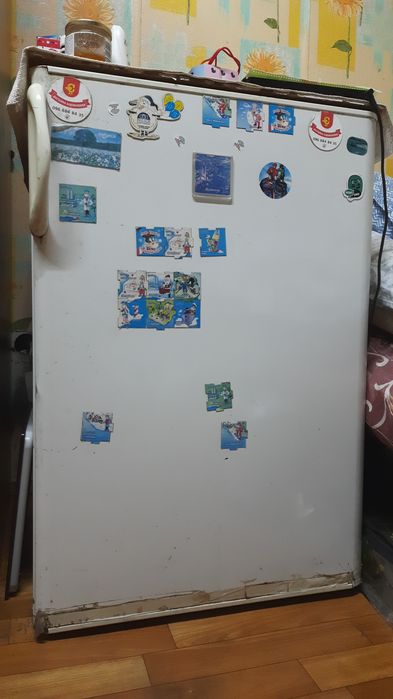 маленький холодильник