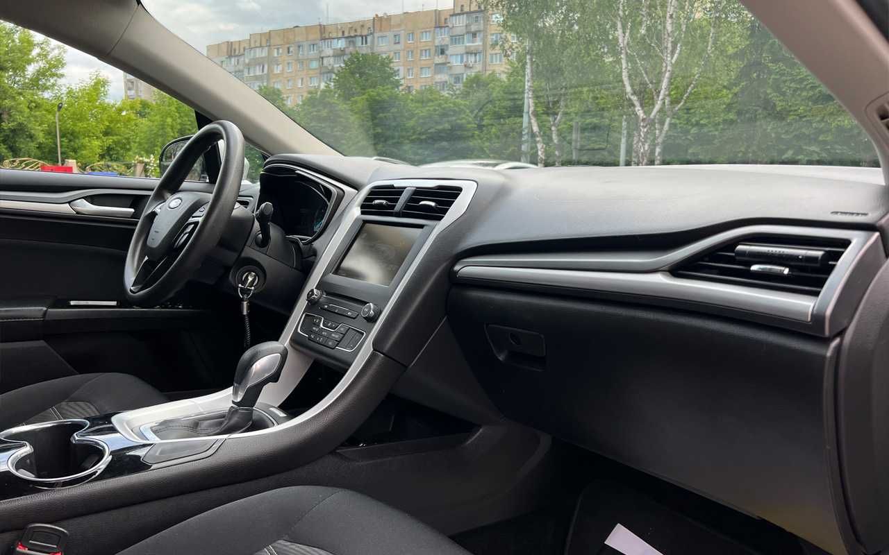 Ford Fusion 2015