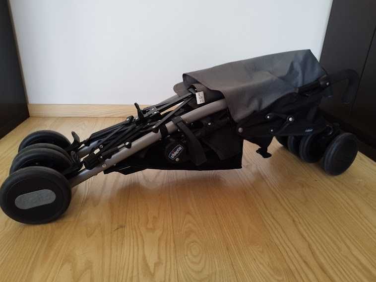 Carrinho de Bebé /Passeio (Chicco)