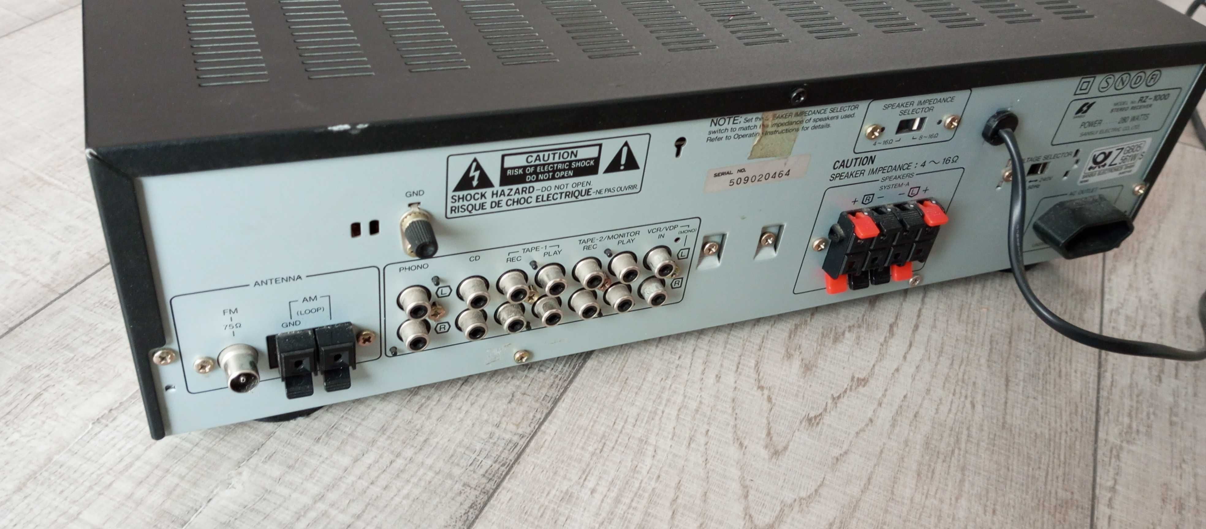 Sansui RZ 1000 amplituner
