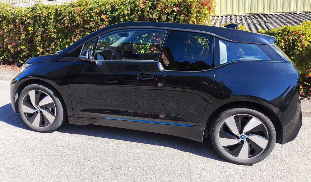 BMW I3 _ 94 Ah. Bem estimado