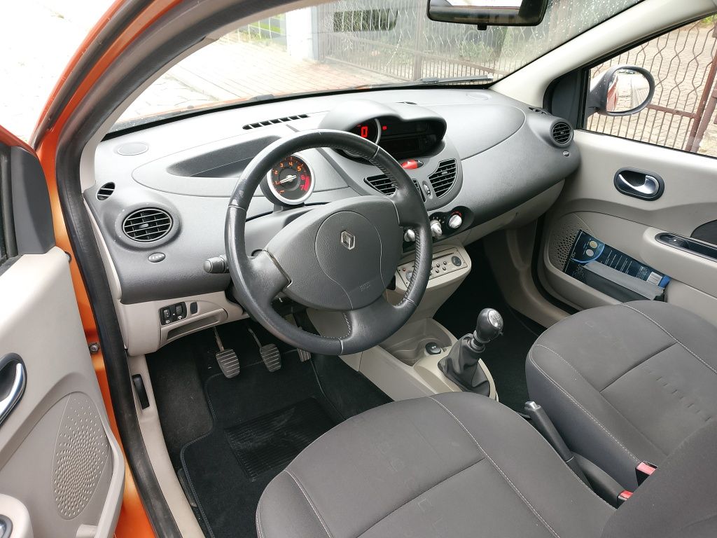 Twingo 2 * 1.2 * 76KM * klimatyzacja * 2kkol *
