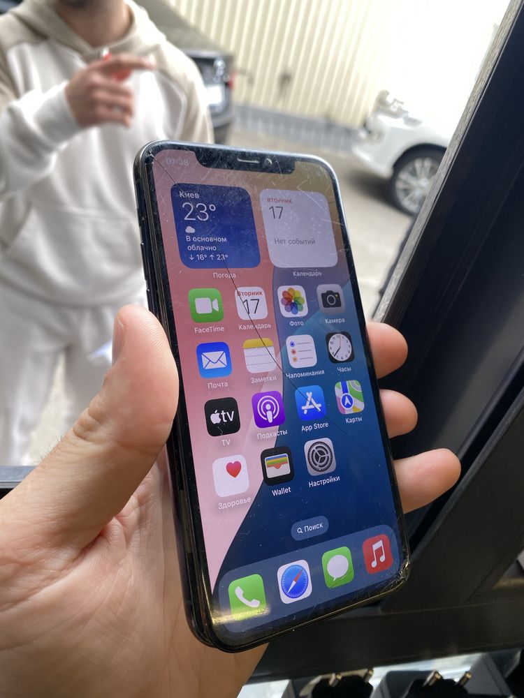 Продам экран модуль дисплей lccd apple iPhone 11 pro битый но робочий
