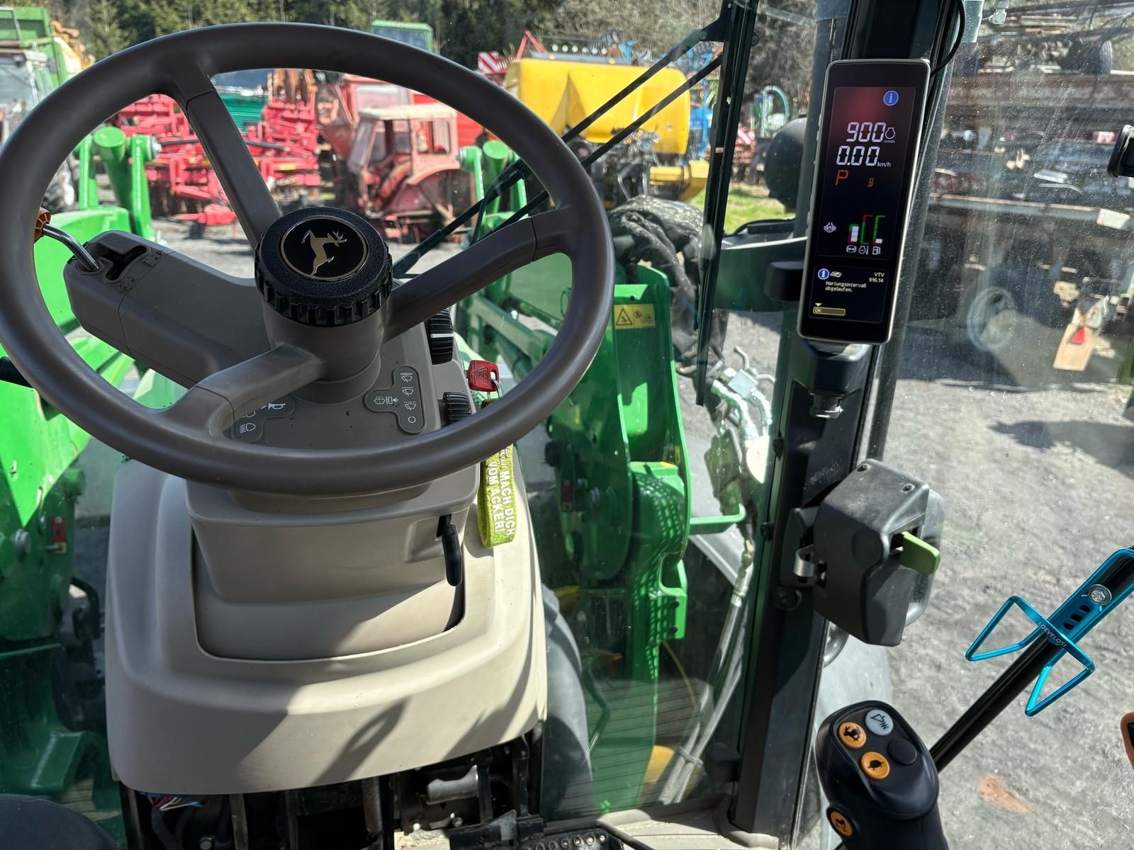 Ciągnik rolniczy John deer 5125R Tur Tuz Wom