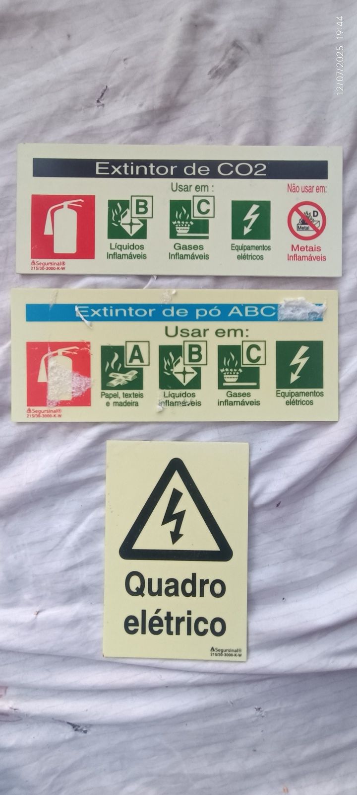 Sinaléticas de segurança á unidade