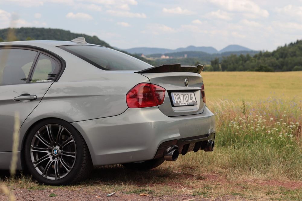 Bmw e90 320d 200km