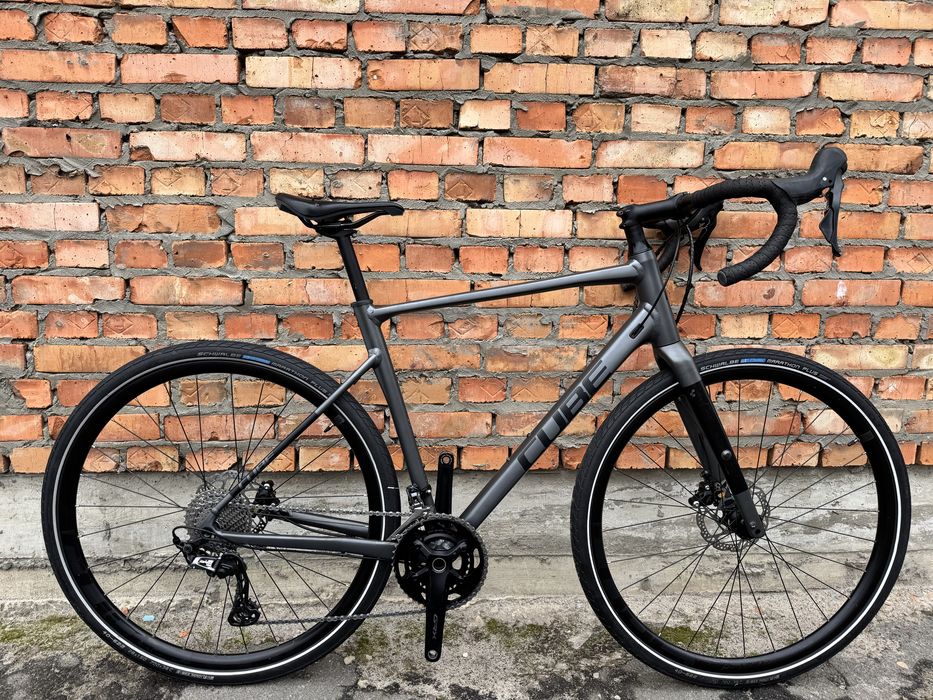 Гравел Cube nuroad race рама L