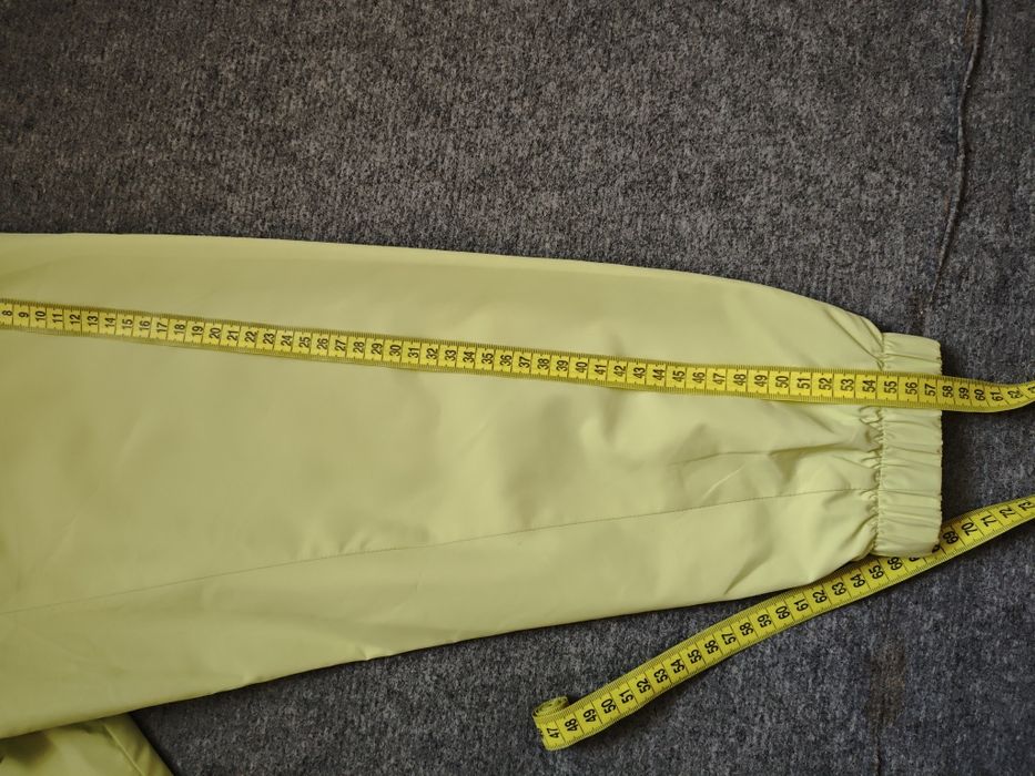 Вітровка  жіноча