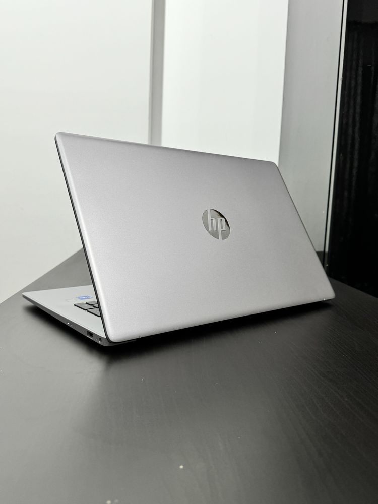 Hp 470 G9; I7-12gen