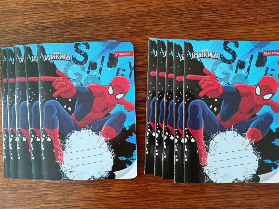 Zeszyt a5 do nauki pisania w 3 linie, 16 kartek. SPIDERMAN. 10 szt.