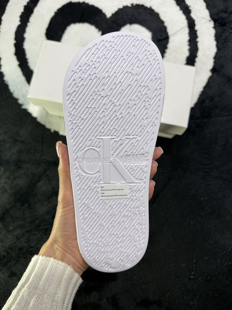 Жіночі літні оригінальні шльопанці Calvin Klein Jeans Slide