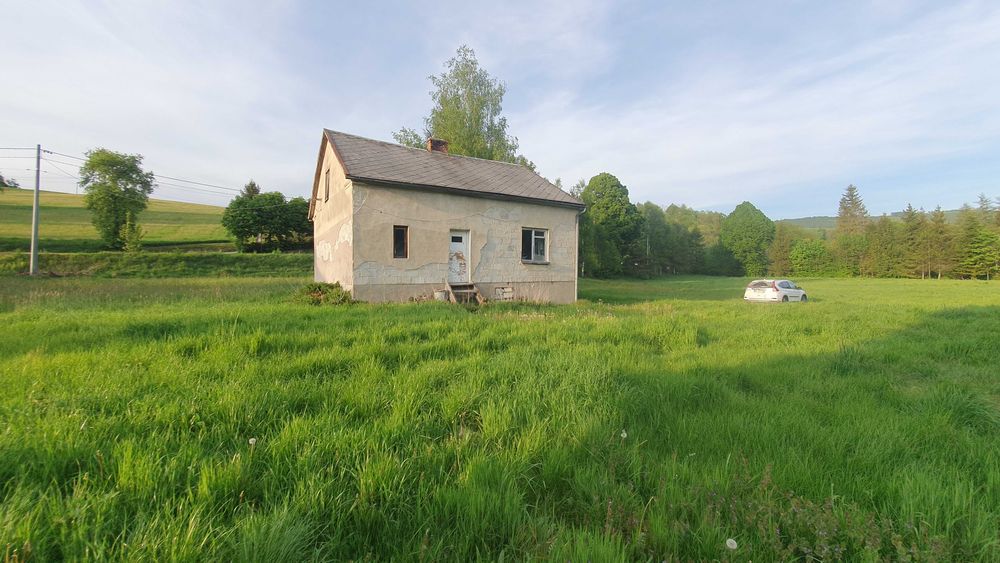 SOLINA  Łobozew Dolny 20ar Działka z Domem