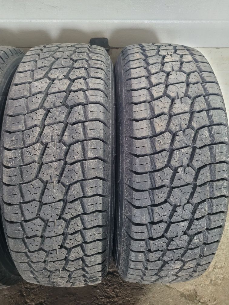 Opony całoroczne używane 265/75 R16 123/120Q Toledo - 4 szt.