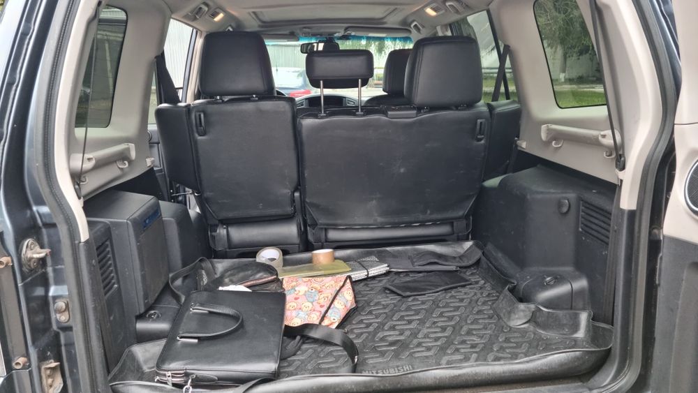 Mitsubishi Pajero Wagon 4