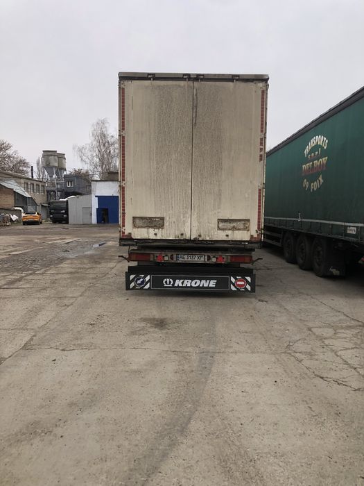 Полупричіп krone