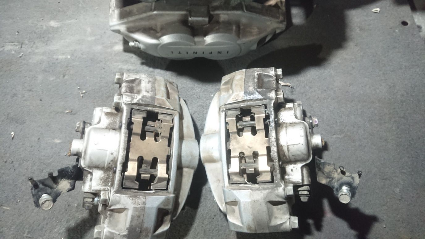 Тормоза на INFINITI S AKEBONO QX 50 qx 60 qx 70