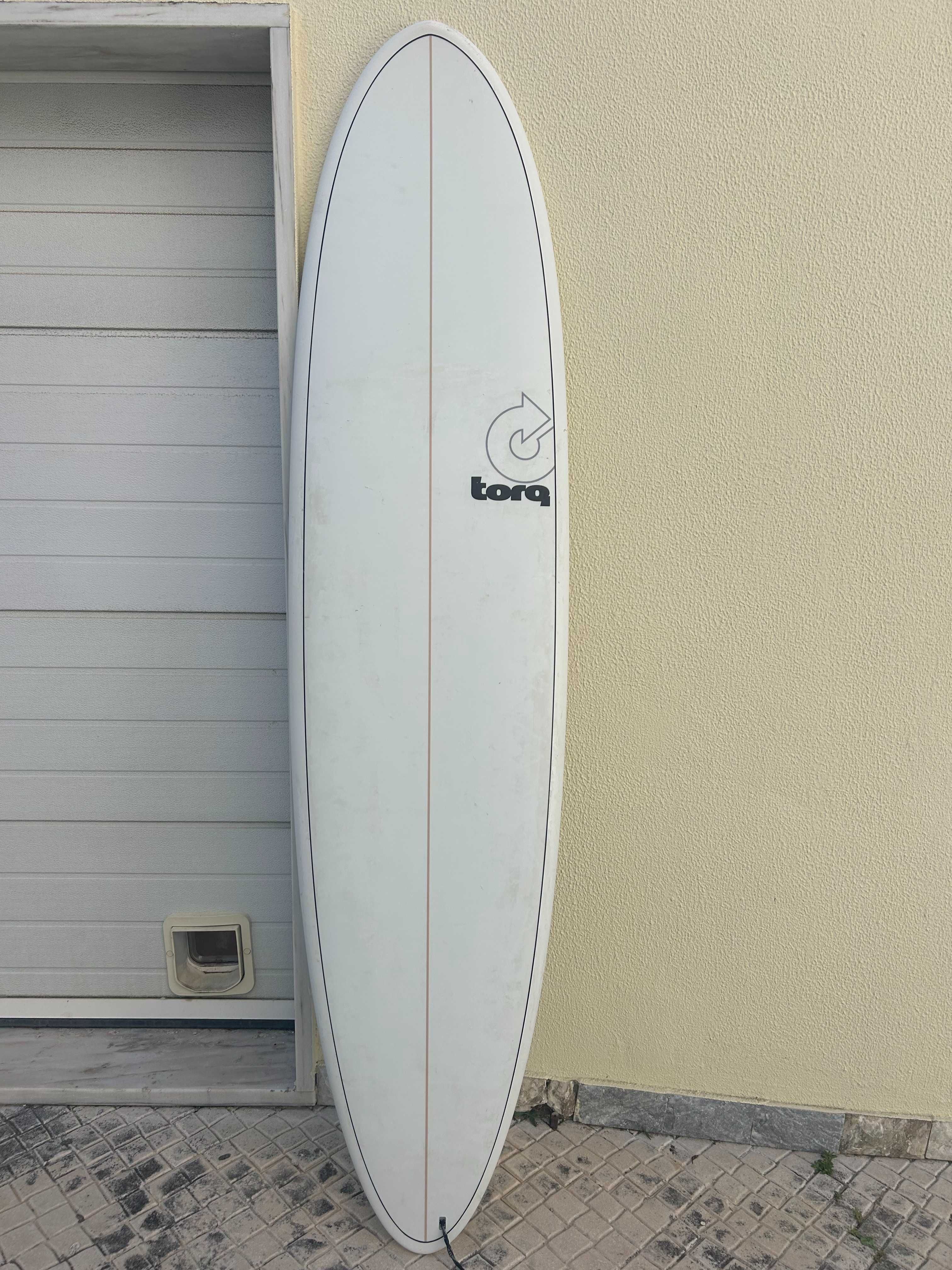 Prancha de surf Torq Mod Fun Pipeline 7’6 com Quillas (como nova)