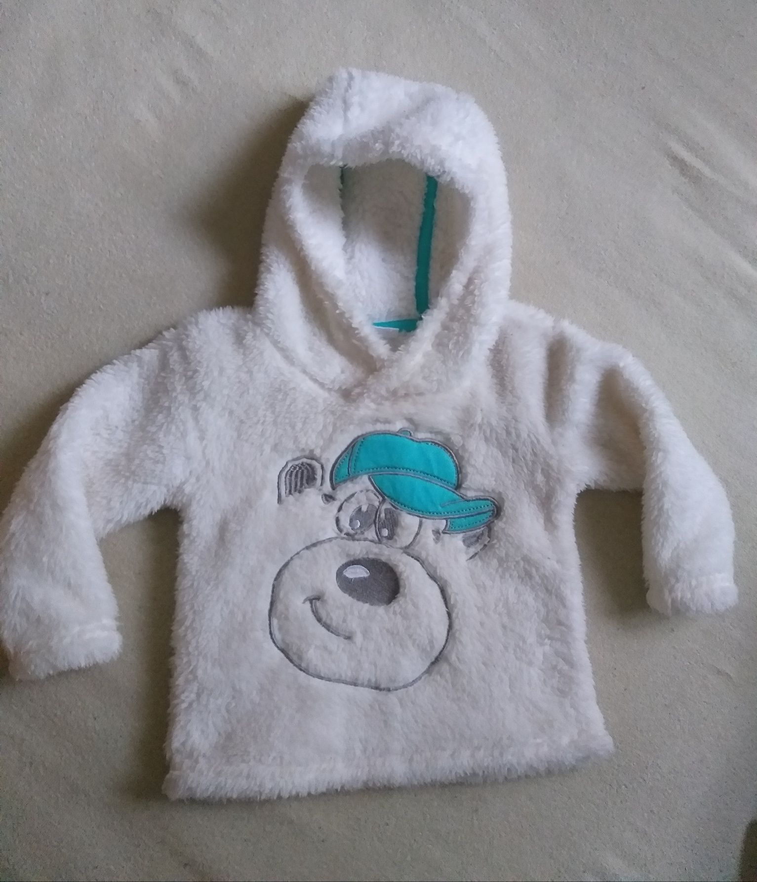 Śliczna cieplutka puchata bluza polar rozm. 80 cm
